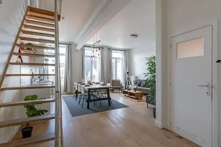 Huswell - Apartment With Large Terrace In The City Of Ghent Belgium